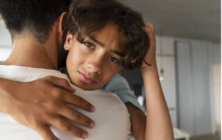 Trilhando o Caminho do Meio – A Arte da Dialética na Vida Quotidiana